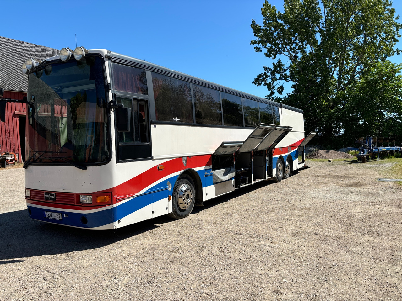 Volvo B10 M - Minibus, Personenvervoer: afbeelding 1 Volvo B10 M - Minibus, Personenvervoer: afbeelding 1