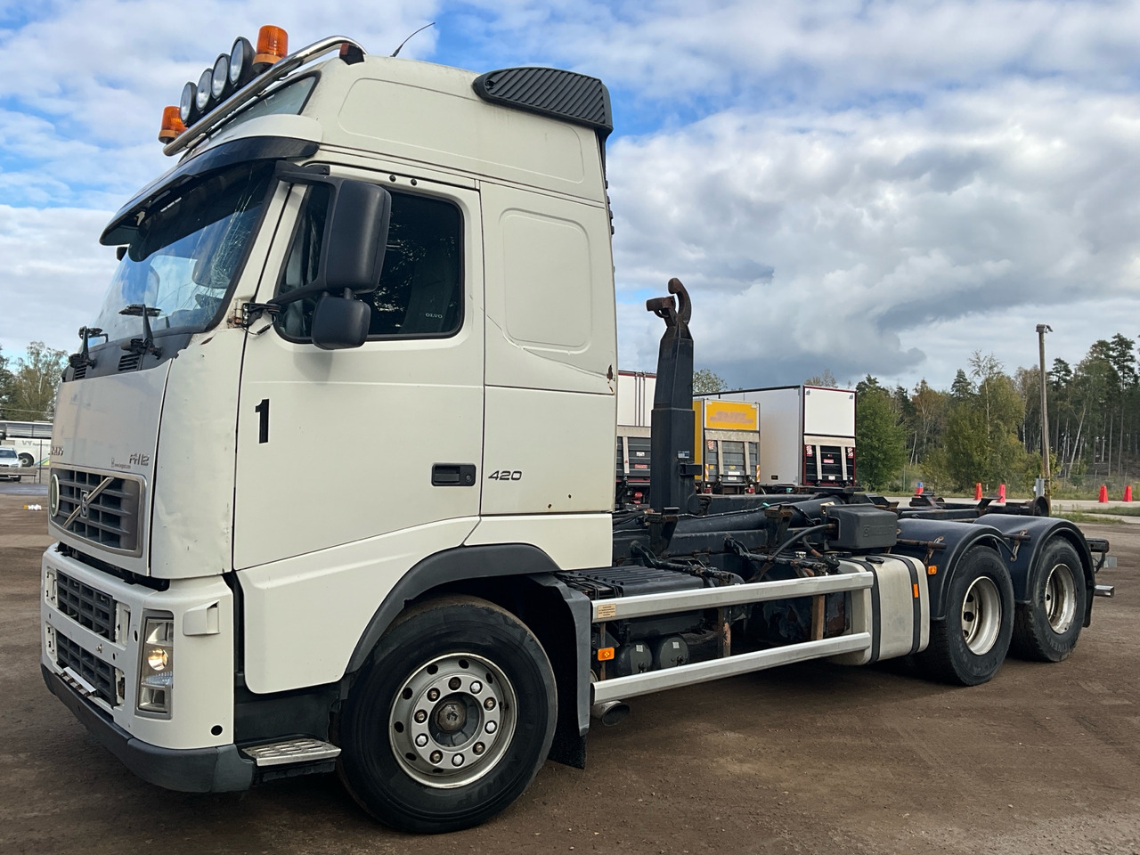 Volvo FH12 6X2 - Haakarmsysteem vrachtwagen: afbeelding 1 Volvo FH12 6X2 - Haakarmsysteem vrachtwagen: afbeelding 1