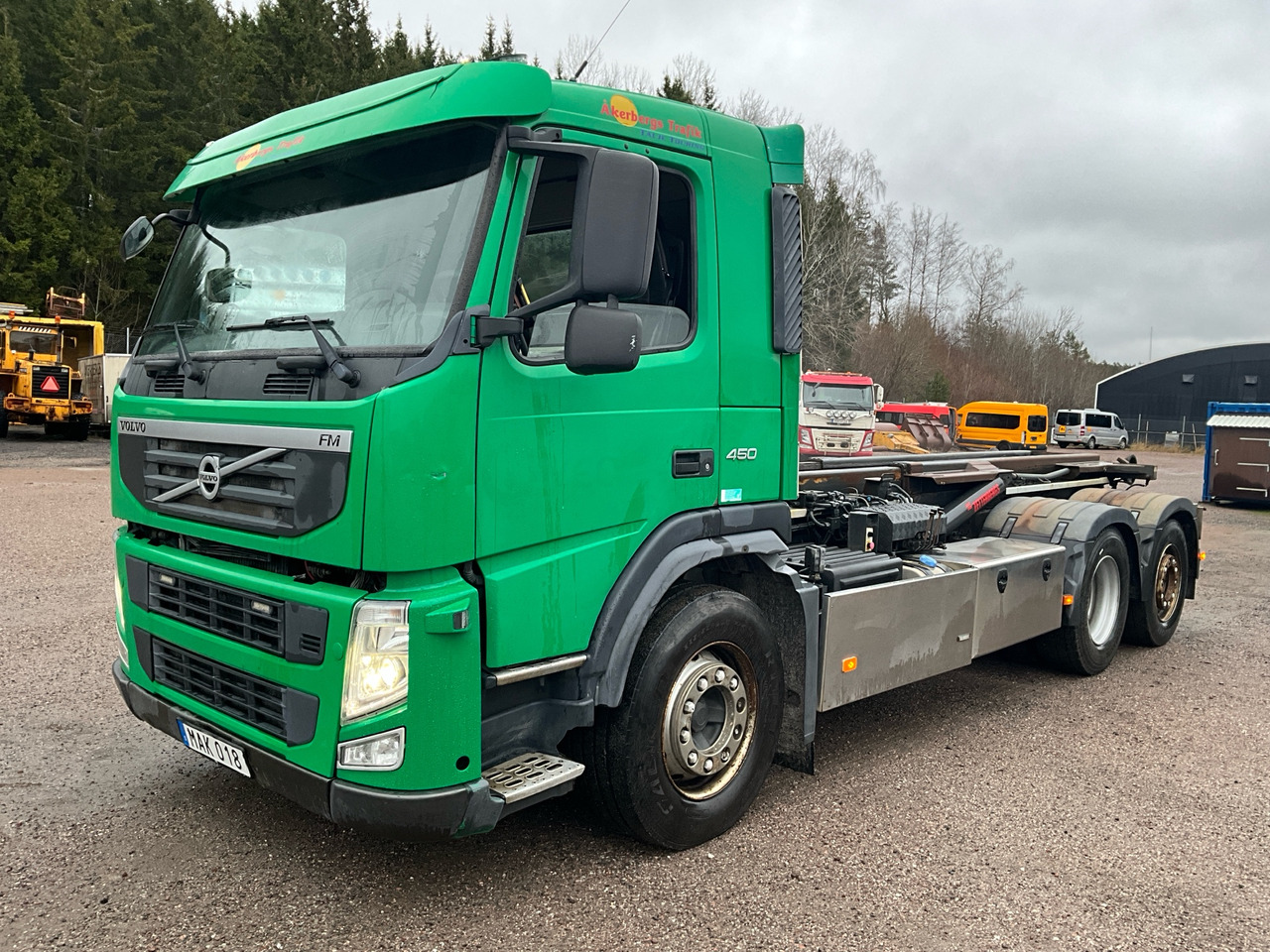 Volvo FM 450 6x2 - Haakarmsysteem vrachtwagen: afbeelding 1 Volvo FM 450 6x2 - Haakarmsysteem vrachtwagen: afbeelding 1