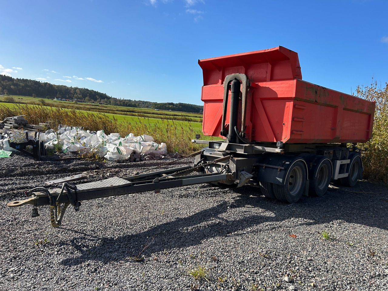 Istrail PS160 - Kipper aanhangwagen: afbeelding 1 Istrail PS160 - Kipper aanhangwagen: afbeelding 1