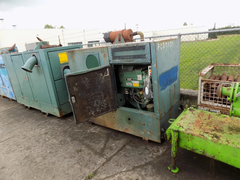 Eekels pompset Deutz 1011 met varisco pomp - Water pomp: afbeelding 1 Eekels pompset Deutz 1011 met varisco pomp - Water pomp: afbeelding 1