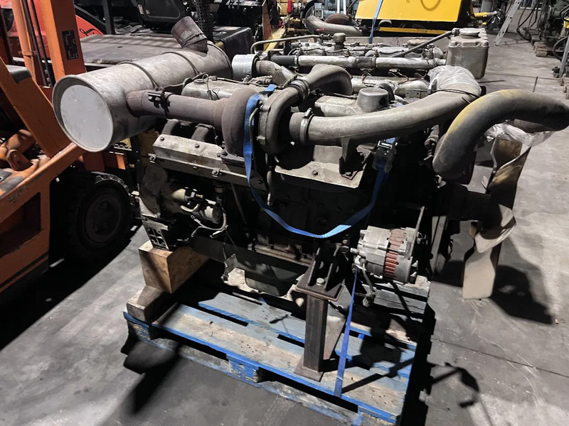 Kobelco Mitsubishi 6D16-TE1 from kobelco crane Fuso motor 142 kW 180PK - Motor voor Vrachtwagen: afbeelding 2 Kobelco Mitsubishi 6D16-TE1 from kobelco crane Fuso motor 142 kW 180PK - Motor voor Vrachtwagen: afbeelding 2