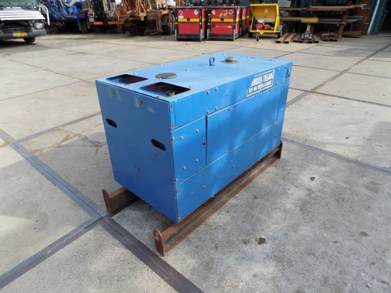 Lincoln Petbow panther 270 Lasdiesel - Industrie generator: afbeelding 4 Lincoln Petbow panther 270 Lasdiesel - Industrie generator: afbeelding 4