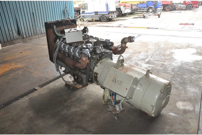 MAN D2530 ME AEG 190 Kva - Industrie generator: afbeelding 2 MAN D2530 ME AEG 190 Kva - Industrie generator: afbeelding 2
