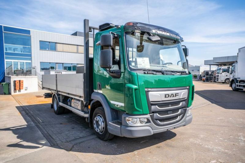 DAF LF 180 (10T.) - Vrachtwagen met open laadbak: afbeelding 2 DAF LF 180 (10T.) - Vrachtwagen met open laadbak: afbeelding 2