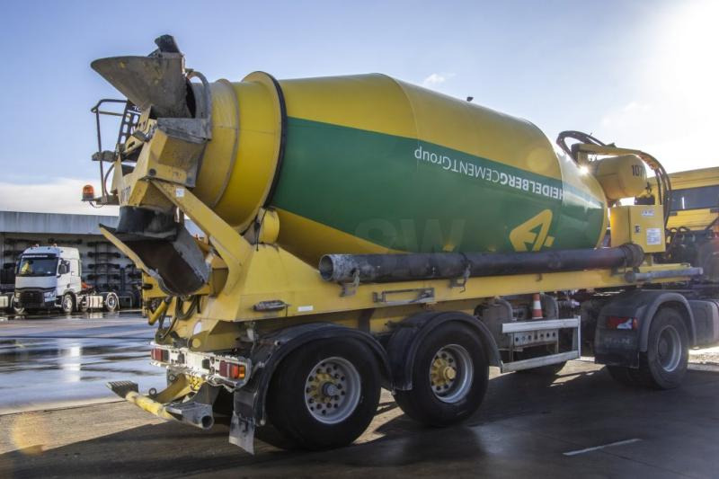 DE BUF MIXER/MALAXEUR/MISCHER-10M3 (gestuurd/gelenkt/dir./steering) - Betonmixer oplegger: afbeelding 4 DE BUF MIXER/MALAXEUR/MISCHER-10M3 (gestuurd/gelenkt/dir./steering) - Betonmixer oplegger: afbeelding 4