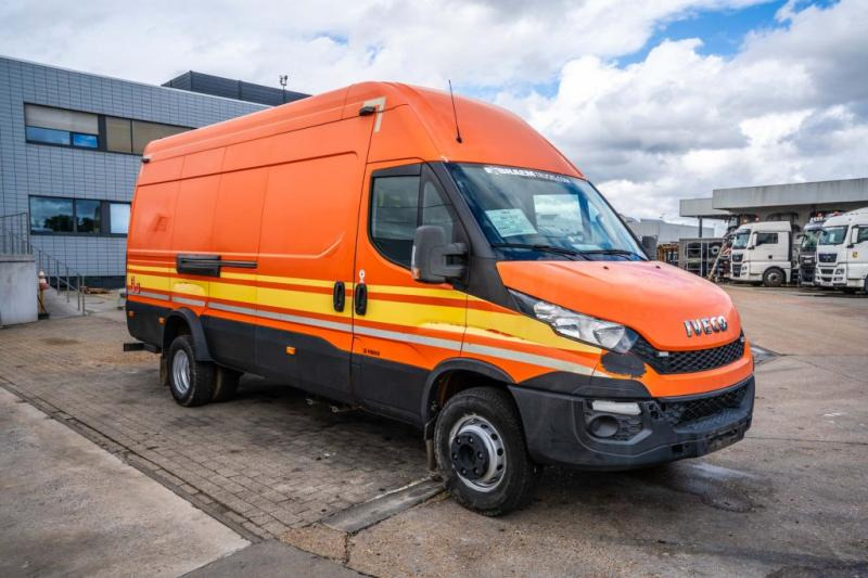 Iveco DAILY 70C170 +Dhollandia - Gesloten bestelwagen: afbeelding 2 Iveco DAILY 70C170 +Dhollandia - Gesloten bestelwagen: afbeelding 2