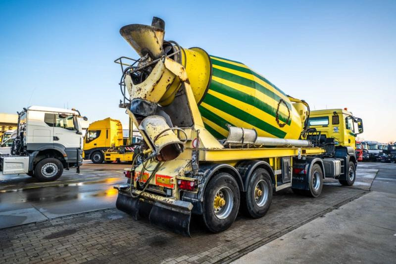 MAN TGS 18.440 BLS 4x4 (+cardan)+STETTER 10M3 - Betonmixer: afbeelding 4 MAN TGS 18.440 BLS 4x4 (+cardan)+STETTER 10M3 - Betonmixer: afbeelding 4