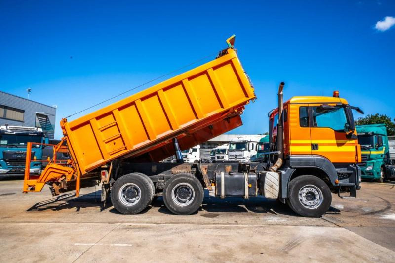 MAN TGS 33.360 BB - Kipper vrachtwagen: afbeelding 2 MAN TGS 33.360 BB - Kipper vrachtwagen: afbeelding 2