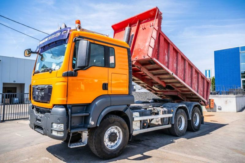 MAN TGS 33.440 BB TIPPER / TRACTOR - Kipper vrachtwagen: afbeelding 1 MAN TGS 33.440 BB TIPPER / TRACTOR - Kipper vrachtwagen: afbeelding 1