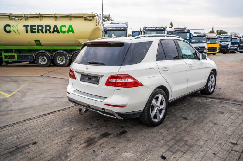 Mercedes-Benz ML 250 CDI - Sedan: afbeelding 4 Mercedes-Benz ML 250 CDI - Sedan: afbeelding 4