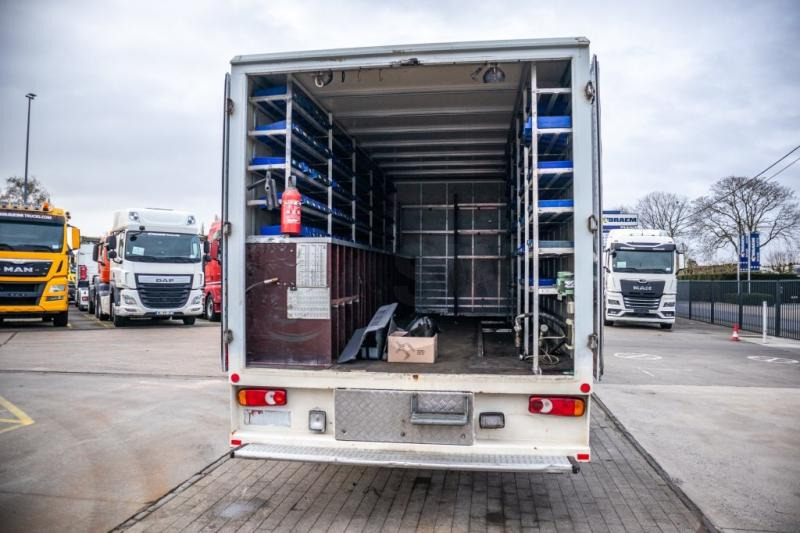 Renault MIDLUM 180 DCI (8.5t) - Bakwagen: afbeelding 5 Renault MIDLUM 180 DCI (8.5t) - Bakwagen: afbeelding 5