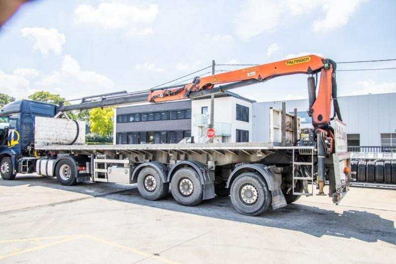 SYSTEM TRAILER CRANE/KRAN/GRUE-PALFINGER 24T/M+3EXT - Open bak met boorden oplegger: afbeelding 3 SYSTEM TRAILER CRANE/KRAN/GRUE-PALFINGER 24T/M+3EXT - Open bak met boorden oplegger: afbeelding 3