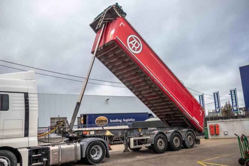 Schmitz SGF-S3- 32 M3 - Kipper oplegger: afbeelding 1 Schmitz SGF-S3- 32 M3 - Kipper oplegger: afbeelding 1