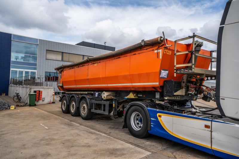 Schmitz SGF-S3-GEISOLEERDE KIPPER-27m3 - Kipper oplegger: afbeelding 2 Schmitz SGF-S3-GEISOLEERDE KIPPER-27m3 - Kipper oplegger: afbeelding 2