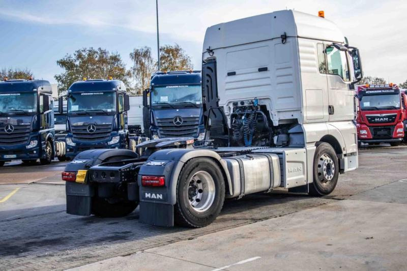 MAN TGX 18.440 XLX BLS + INTARDER - Trekker: afbeelding 4 MAN TGX 18.440 XLX BLS + INTARDER - Trekker: afbeelding 4