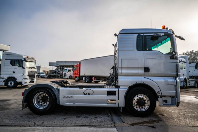 MAN TGX 18.540 XL BLS - 4X4H + KIPHYDR. - Trekker: afbeelding 3 MAN TGX 18.540 XL BLS - 4X4H + KIPHYDR. - Trekker: afbeelding 3