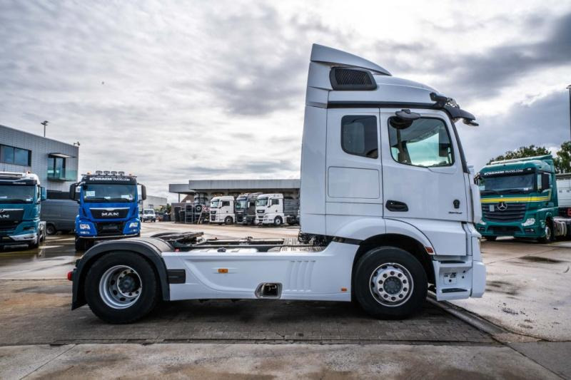 Mercedes ACTROS 1842 LS - Trekker: afbeelding 3 Mercedes ACTROS 1842 LS - Trekker: afbeelding 3