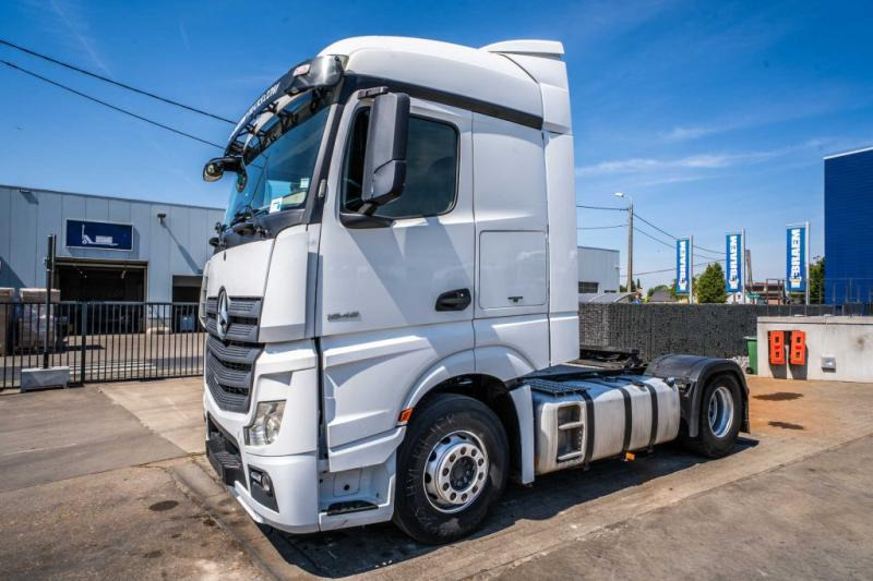Mercedes ACTROS 1845 LS - Trekker: afbeelding 1 Mercedes ACTROS 1845 LS - Trekker: afbeelding 1