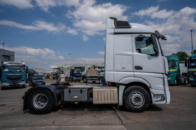 Mercedes ACTROS 1845 LS - Trekker: afbeelding 3 Mercedes ACTROS 1845 LS - Trekker: afbeelding 3