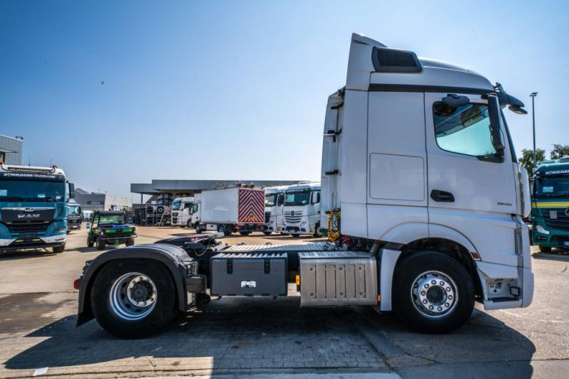 Mercedes ACTROS 1845 LS - Trekker: afbeelding 3 Mercedes ACTROS 1845 LS - Trekker: afbeelding 3