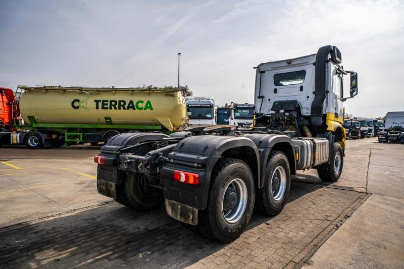 Mercedes AROCS 3345 AS - Trekker: afbeelding 4 Mercedes AROCS 3345 AS - Trekker: afbeelding 4