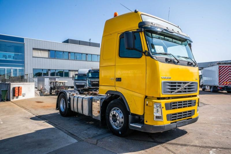 Volvo FH 400+E5+HYDR. - Trekker: afbeelding 2 Volvo FH 400+E5+HYDR. - Trekker: afbeelding 2