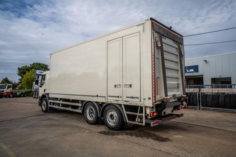 Volvo FE 320 -6X2 +DHOLLANDIA 2.5T- 194.400 KM - Bakwagen: afbeelding 5 Volvo FE 320 -6X2 +DHOLLANDIA 2.5T- 194.400 KM - Bakwagen: afbeelding 5