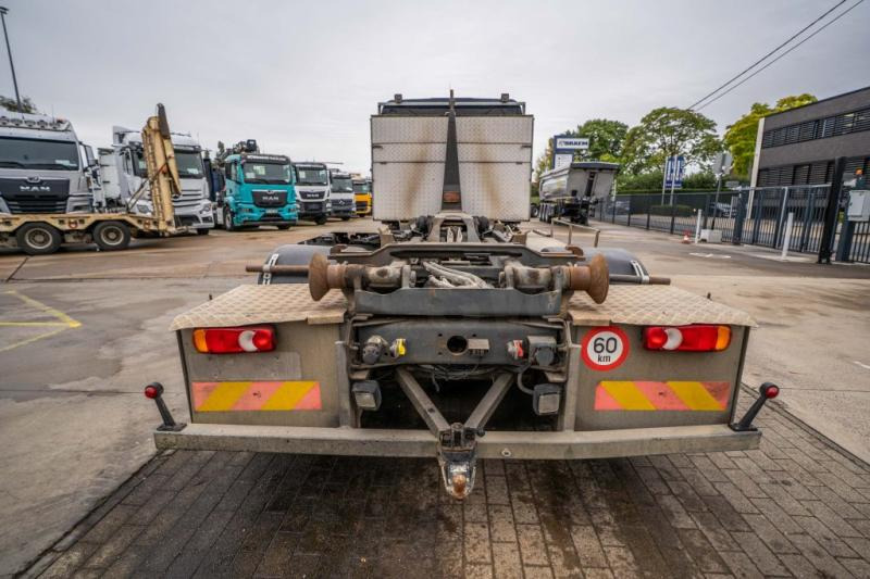 Volvo FL 240- 7p. + PALIFT - Haakarmsysteem vrachtwagen: afbeelding 5 Volvo FL 240- 7p. + PALIFT - Haakarmsysteem vrachtwagen: afbeelding 5
