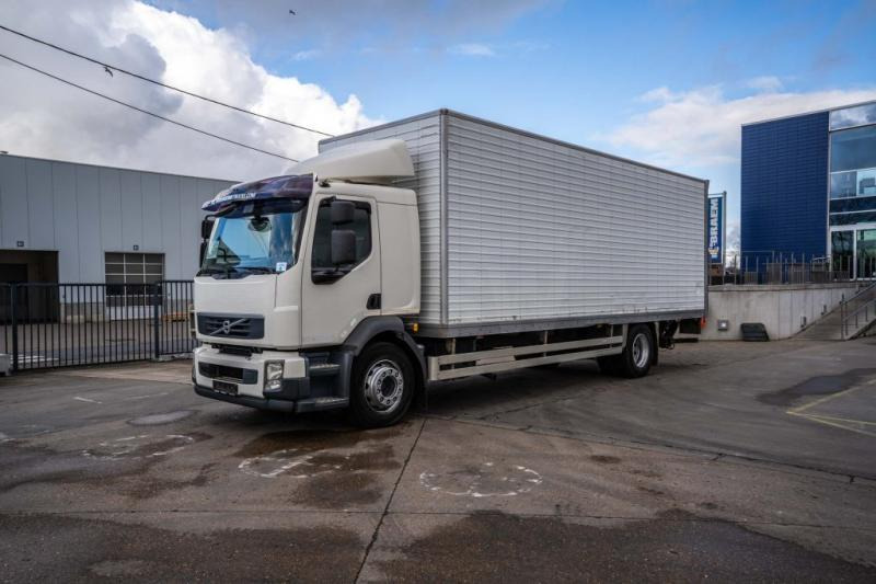 Volvo FL 260 (19t) +DHOLLANDIA 2T. - Bakwagen: afbeelding 1 Volvo FL 260 (19t) +DHOLLANDIA 2T. - Bakwagen: afbeelding 1
