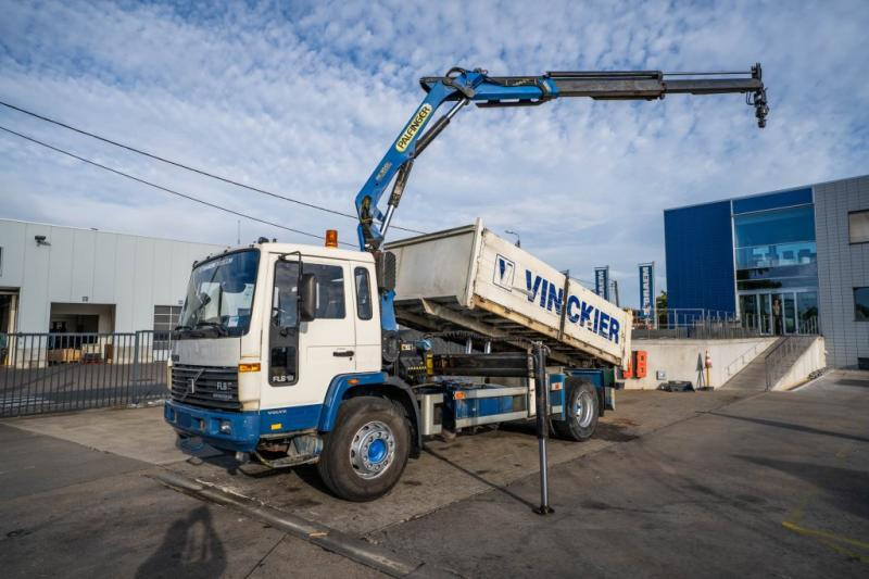 Volvo FL 619 - PK 9501 - Kipper vrachtwagen, Kraanwagen: afbeelding 1 Volvo FL 619 - PK 9501 - Kipper vrachtwagen, Kraanwagen: afbeelding 1