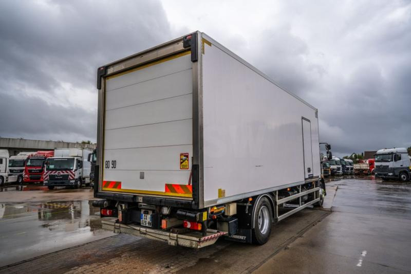 Volvo FLH 290 +CARRIER+DHOLLANDIA - Koelwagen vrachtwagen: afbeelding 4 Volvo FLH 290 +CARRIER+DHOLLANDIA - Koelwagen vrachtwagen: afbeelding 4