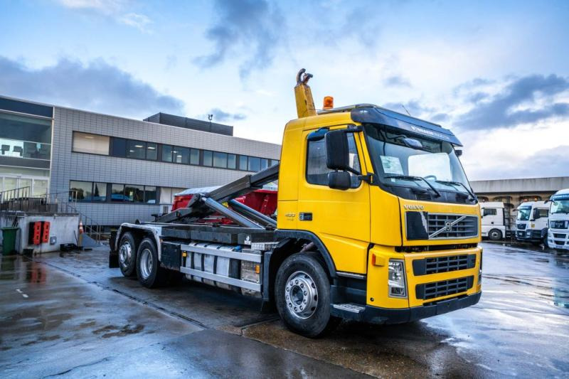 Volvo FM400-6x2-E5 + VDL 20 T. - Haakarmsysteem vrachtwagen: afbeelding 2 Volvo FM400-6x2-E5 + VDL 20 T. - Haakarmsysteem vrachtwagen: afbeelding 2