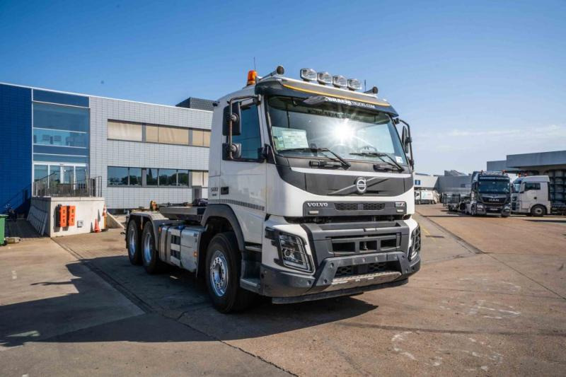 Volvo FMX 500 - HIAB XR21S (+tractor) - Haakarmsysteem vrachtwagen: afbeelding 2 Volvo FMX 500 - HIAB XR21S (+tractor) - Haakarmsysteem vrachtwagen: afbeelding 2