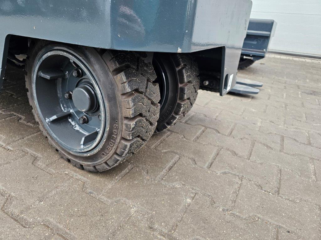 Bulmor EFYco 30/14,5-12/50ST - 4-weg zijlader: afbeelding 2 Bulmor EFYco 30/14,5-12/50ST - 4-weg zijlader: afbeelding 2