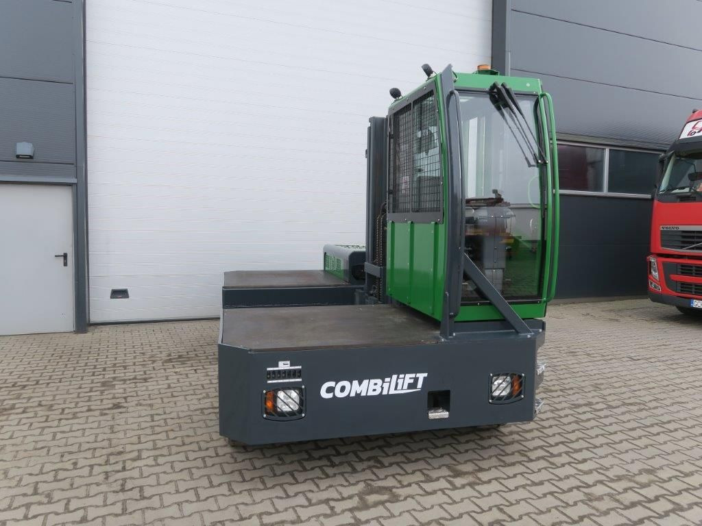Combilift C5000FSL - TRIPLEX - Zijlader: afbeelding 3 Combilift C5000FSL - TRIPLEX - Zijlader: afbeelding 3