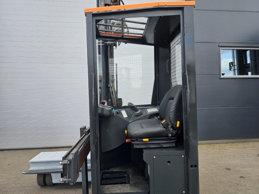 Hubtex DQ30-E - TRIPLEX - 4-weg zijlader: afbeelding 5 Hubtex DQ30-E - TRIPLEX - 4-weg zijlader: afbeelding 5