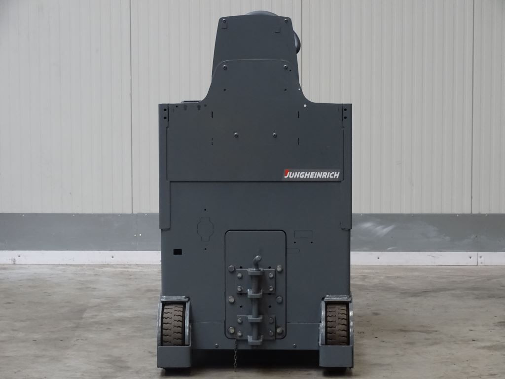 Jungheinrich EZS C40 - Elektrische trekker: afbeelding 4 Jungheinrich EZS C40 - Elektrische trekker: afbeelding 4