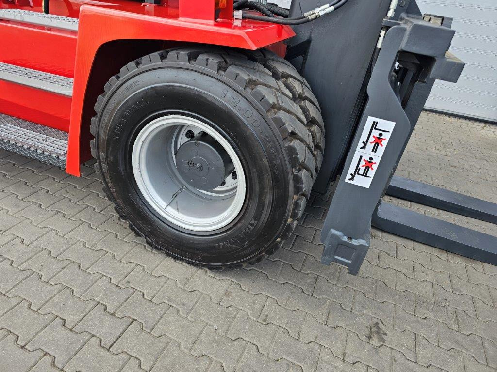Kalmar DCE100-12 - Diesel heftruck: afbeelding 2 Kalmar DCE100-12 - Diesel heftruck: afbeelding 2
