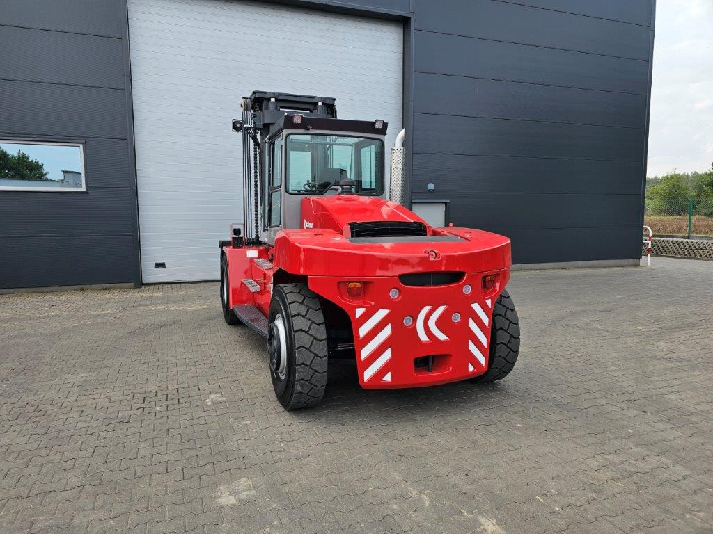 Kalmar DCE120-12 - Diesel heftruck: afbeelding 5 Kalmar DCE120-12 - Diesel heftruck: afbeelding 5