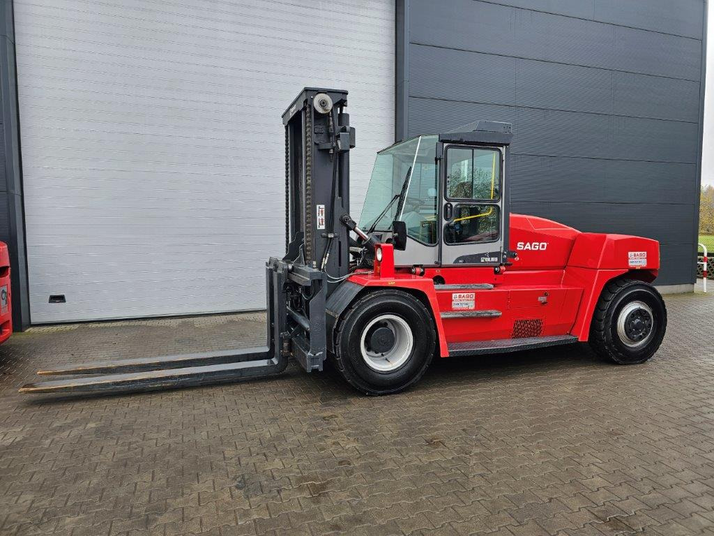Kalmar DCE150-12 - Diesel heftruck: afbeelding 1 Kalmar DCE150-12 - Diesel heftruck: afbeelding 1