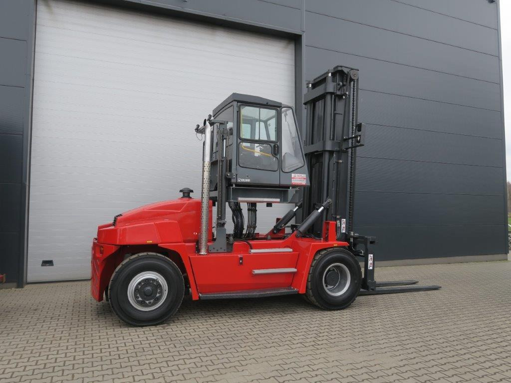 Kalmar DCE150-6 - Diesel heftruck: afbeelding 3 Kalmar DCE150-6 - Diesel heftruck: afbeelding 3
