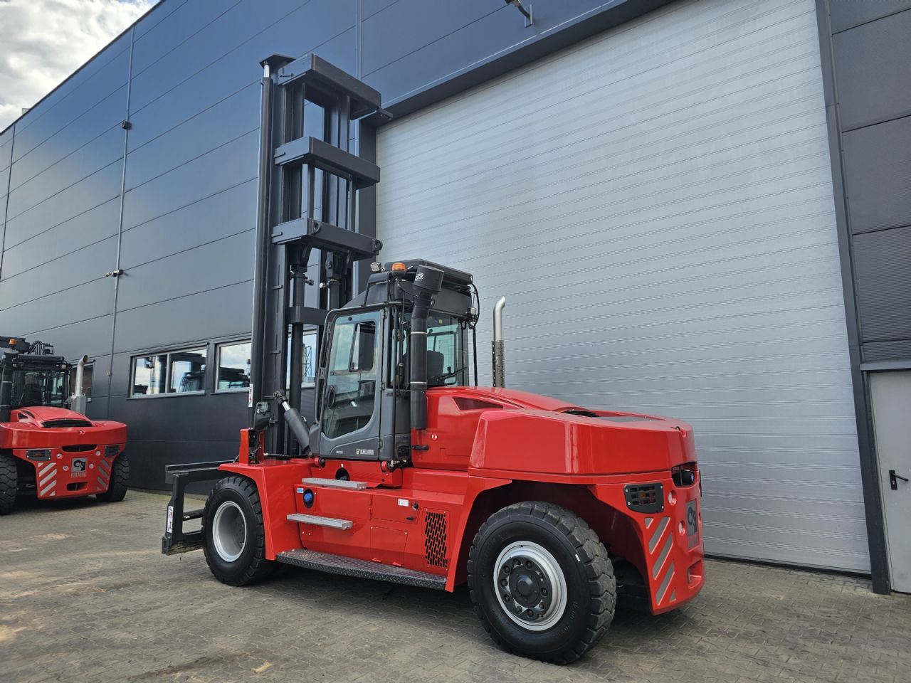 Kalmar DCG150-12 - DREHSITZ - Diesel heftruck: afbeelding 5 Kalmar DCG150-12 - DREHSITZ - Diesel heftruck: afbeelding 5