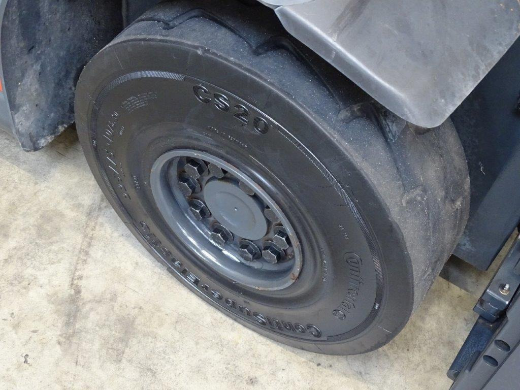 Linde H25D-01 - Diesel heftruck: afbeelding 2 Linde H25D-01 - Diesel heftruck: afbeelding 2