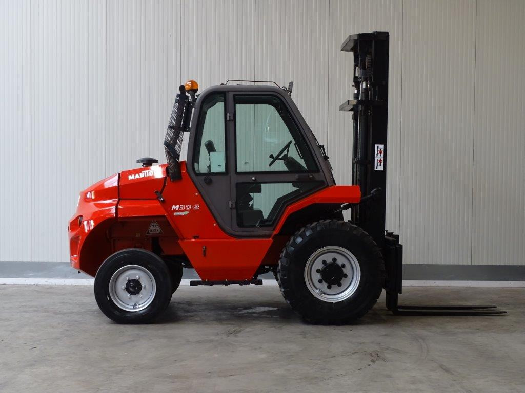 Manitou M30 - TRIPLEX - Ruw terrein heftruck: afbeelding 4 Manitou M30 - TRIPLEX - Ruw terrein heftruck: afbeelding 4
