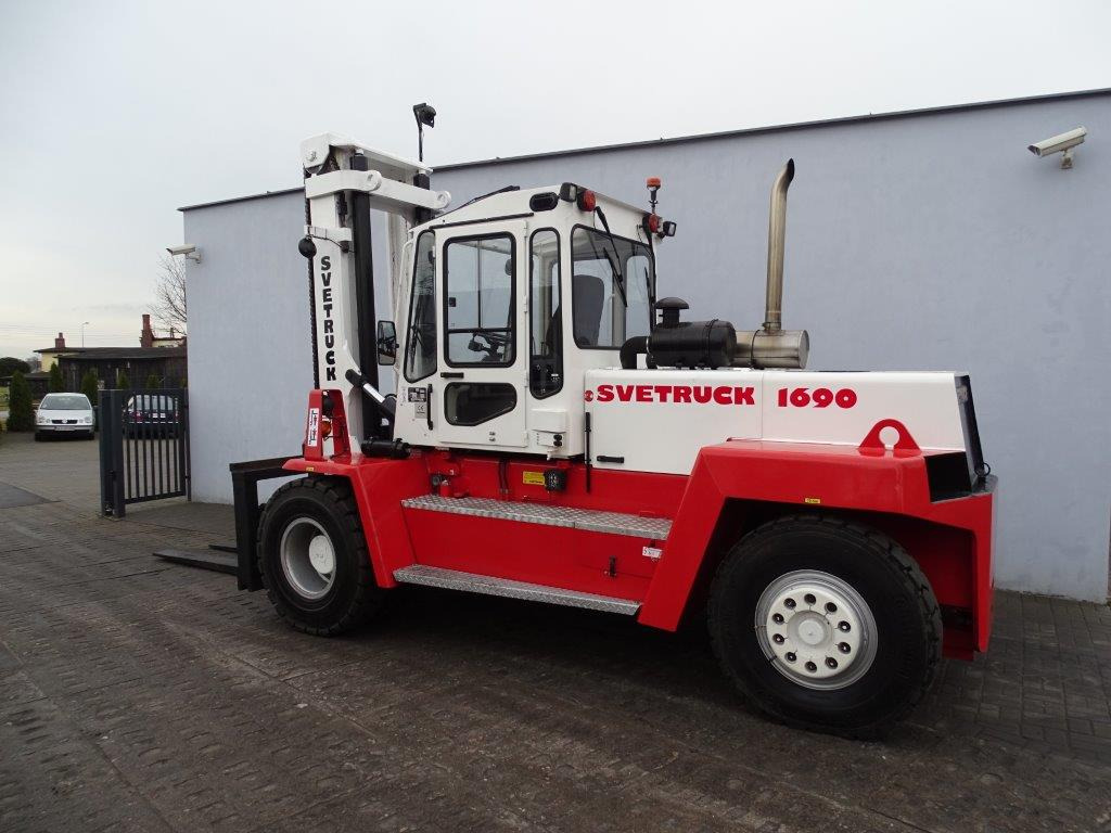 Svetruck 1690 - Diesel heftruck: afbeelding 1 Svetruck 1690 - Diesel heftruck: afbeelding 1
