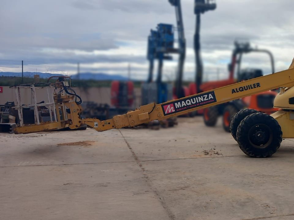 HAULOTTE H21TX - Telescoophoogwerker: afbeelding 2 HAULOTTE H21TX - Telescoophoogwerker: afbeelding 2