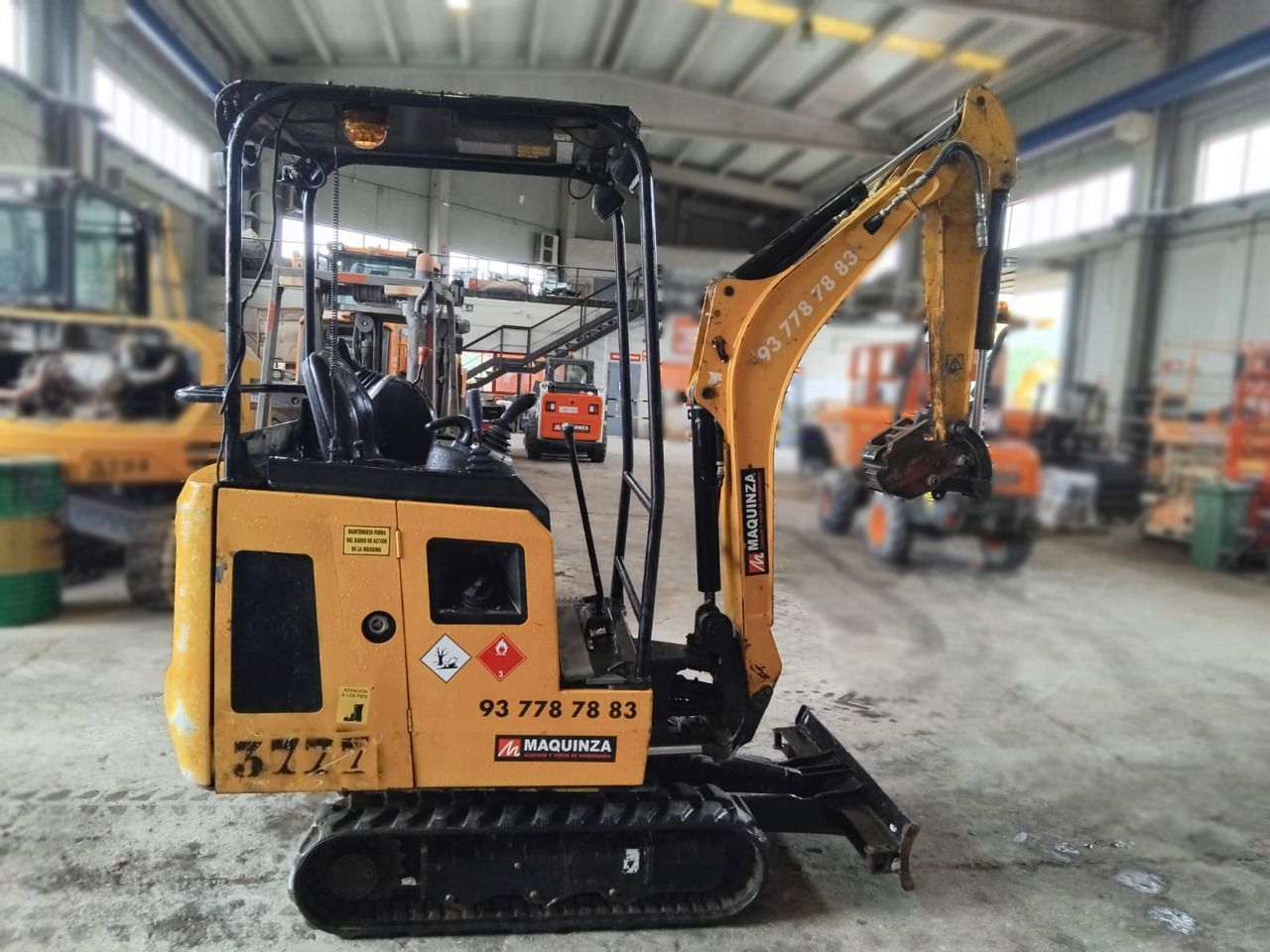 JCB 15C - Minigraafmachine: afbeelding 2 JCB 15C - Minigraafmachine: afbeelding 2