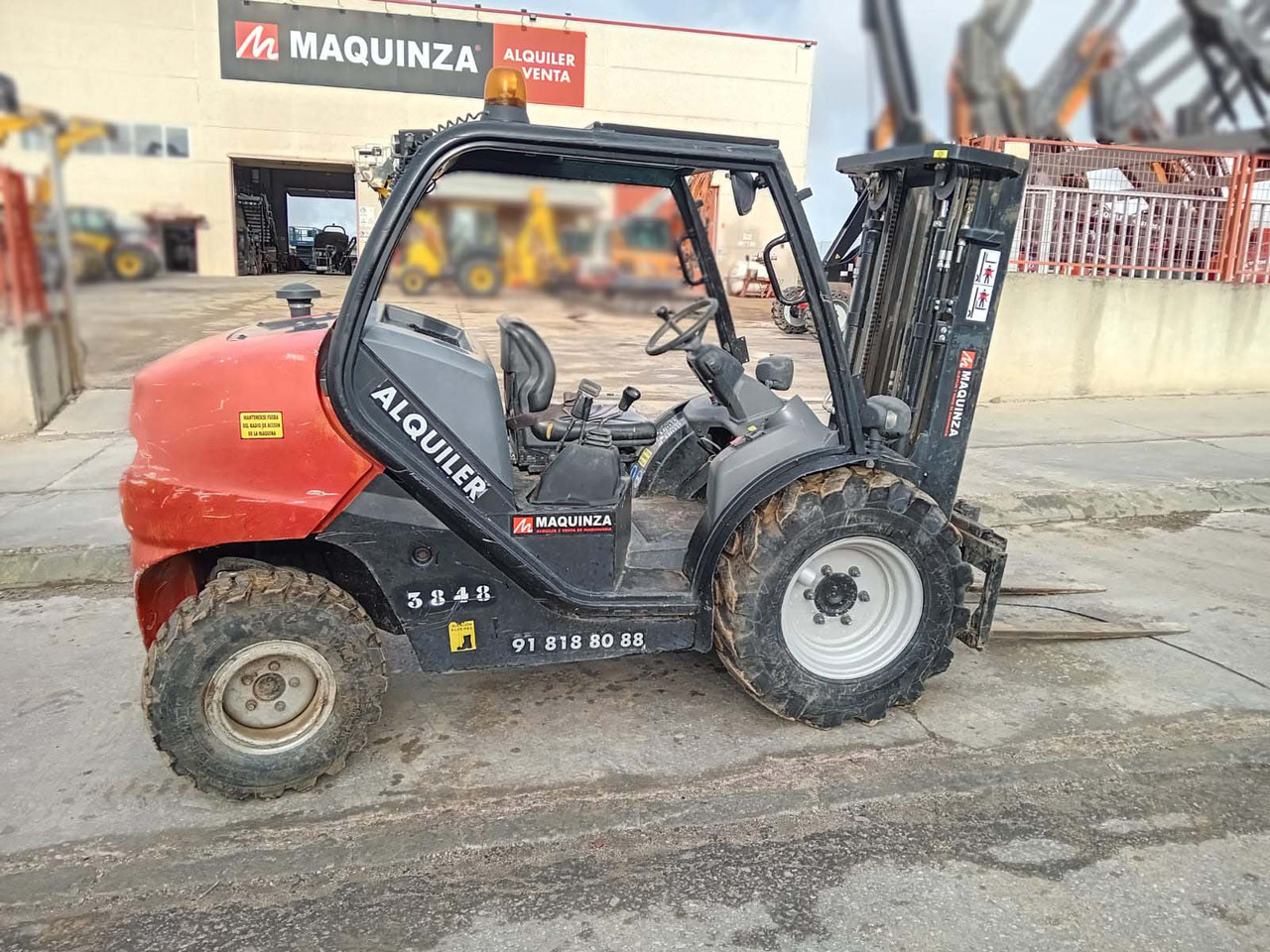 MANITOU MC18.4 D - Diesel heftruck: afbeelding 3 MANITOU MC18.4 D - Diesel heftruck: afbeelding 3