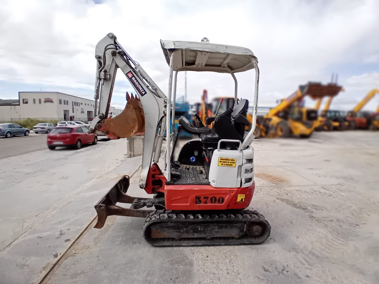 TAKEUCHI TB215R - Minigraafmachine: afbeelding 1 TAKEUCHI TB215R - Minigraafmachine: afbeelding 1